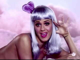 Katy Perry'nin korkak ve seksi müzik videosu