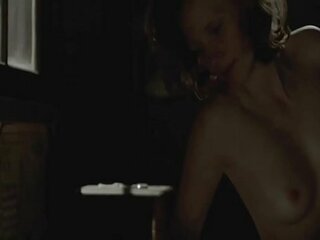 A cena sensual de Jessica Chastain no filme de 2012'Lawless'